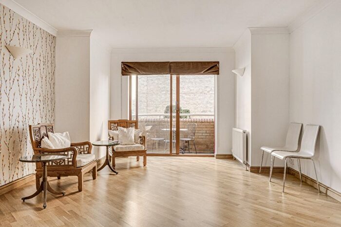 2 Bedroom Flat To Rent In Watermans Quay, William Morris Way, SW6