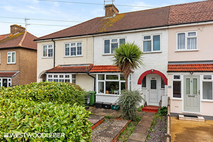 3 Bedroom Terraced House To Rent In Stanstead Road, Hoddesdon, EN11