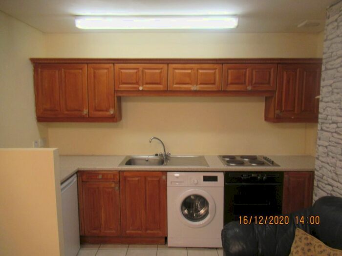 1 Bedroom Flat To Rent In Nethergate, Dundee DD1