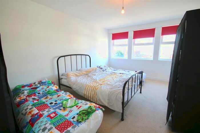 1 Bedroom Flat To Rent In Hulbert Road, Waterlooville, PO7