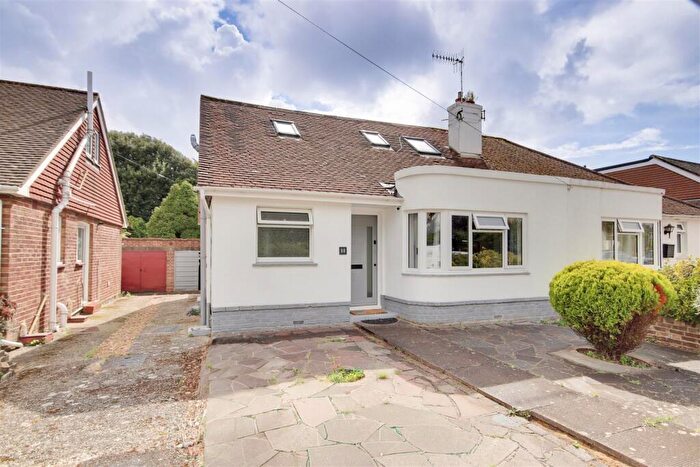 5 Bedroom Semi-Detached House For Sale In Clarendon Road, Broadwater, West Sussex, BN14