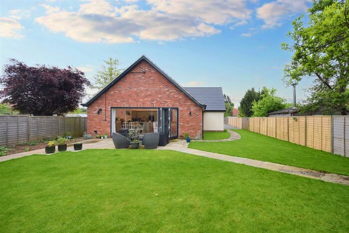 3 Bedroom Detached Bungalow For Sale In North Walsham Road, Trunch, North Walsham, NR28