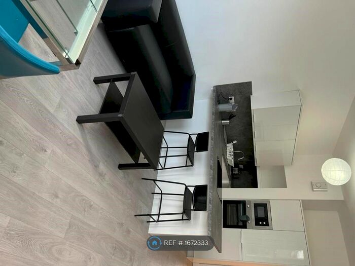 2 Bedroom Flat To Rent In Granville Terrace, Edinburgh, EH10