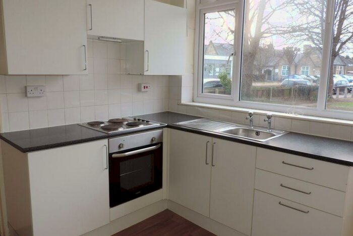 3 Bedroom Flat To Rent In Zuleika House, Park Road, Peterborough, PE1