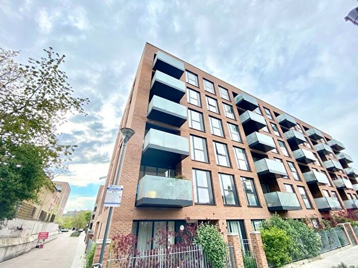 1 Bedroom Flat To Rent In Union Mill Apartments Samuel Street Haggerston, E8