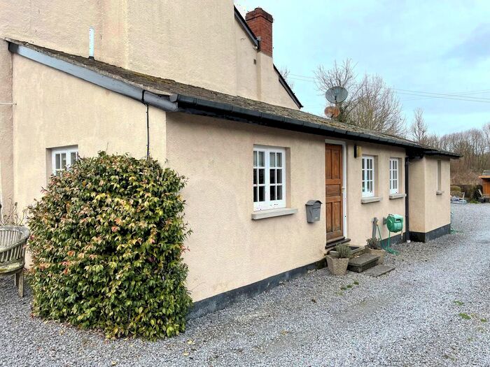 1 Bedroom Flat To Rent In Dunsford, Exeter, EX6