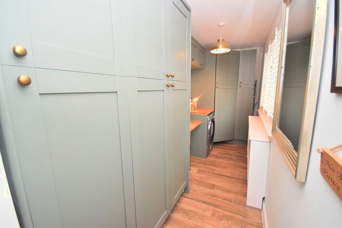4 Bedroom Detached House For Sale In Lynchet Road, Malpas, SY14