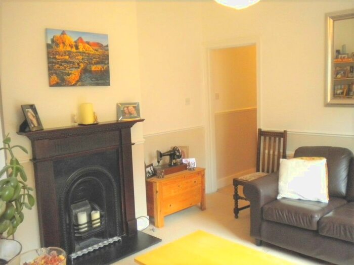 2 Bedroom Maisonette To Rent In Kenley Road, St Margarets, Twickenham TW1