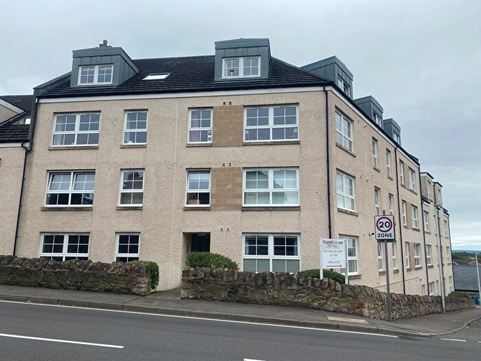 2 Bedroom Flat To Rent In Toll Road, Kincardine, Fife, FK10