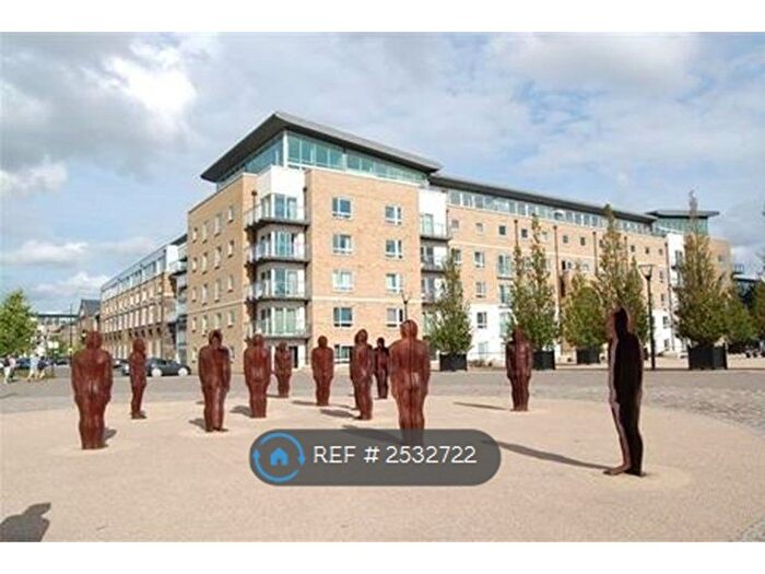 2 Bedroom Maisonette To Rent In Hopton Road, London, SE18