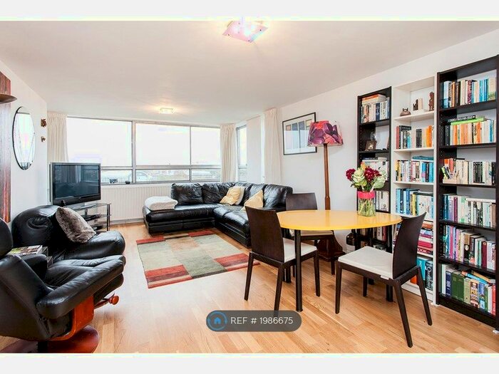 2 Bedroom Flat To Rent In Lower Mortlake Road, Richmond, TW9