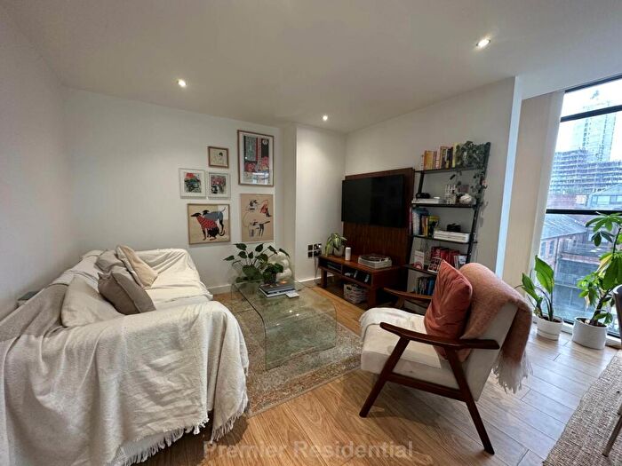 1 Bedroom Apartment To Rent In Hill Quays, Commercial Street, Manchester, M15