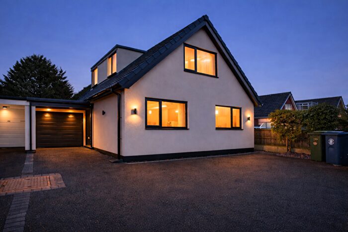 4 Bedroom Detached House To Rent In Claremont Drive, Aughton, L39