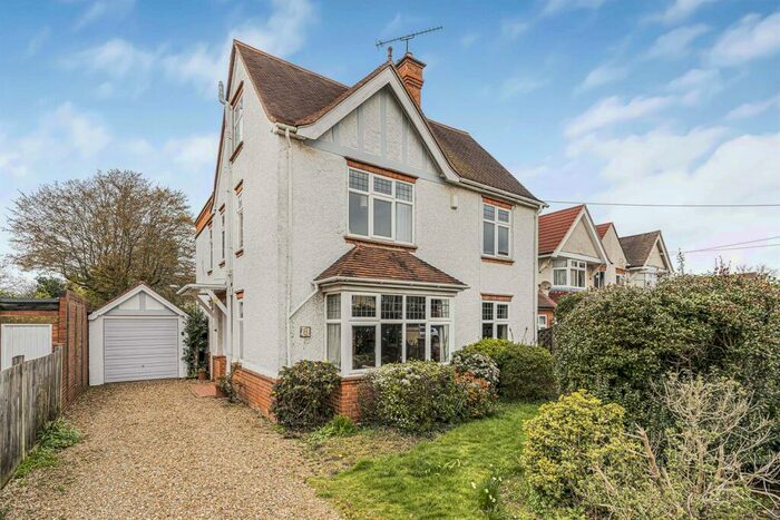 6 Bedroom Detached House To Rent In Northcourt Avenue, Reading, RG2