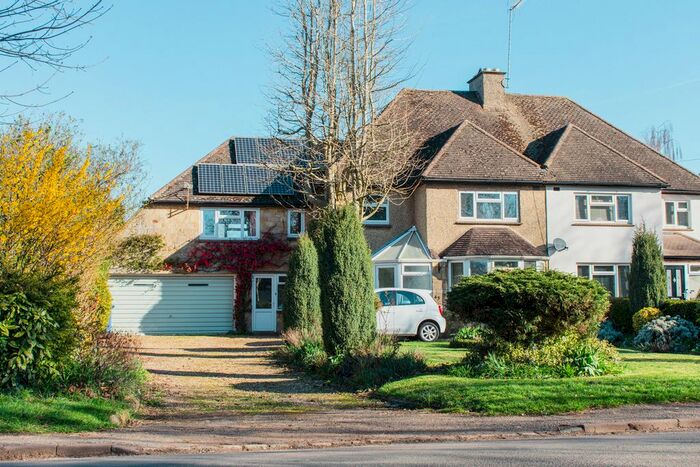 4 Bedroom Semi-Detached House For Sale In Astrop Road, Kings Sutton, OX17