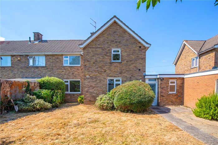 3 Bedroom Semi-Detached House For Sale In Elm Park, Filton, Bristol, BS34