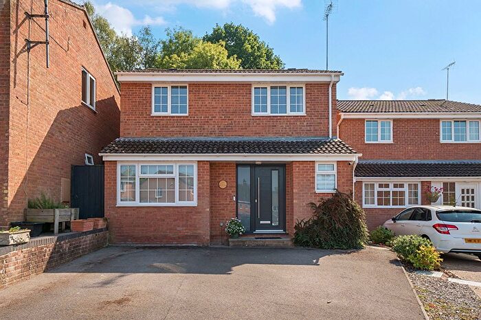 4 Bedroom Detached House For Sale In Osborne Gardens, Fair Oak, Eastleigh, Southampton, SO50