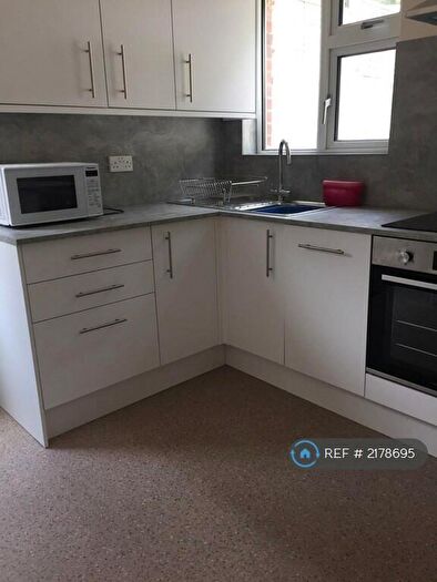 3 Bedroom Semi-Detached House To Rent In Thurmond Crescent, Winchester, SO22