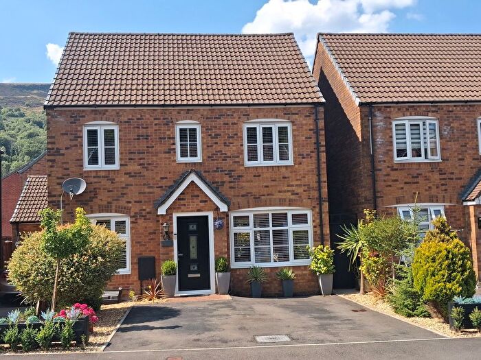 3 Bedroom Detached House For Sale In Ffordd Danygraig, Godrergraig, Swansea., SA9