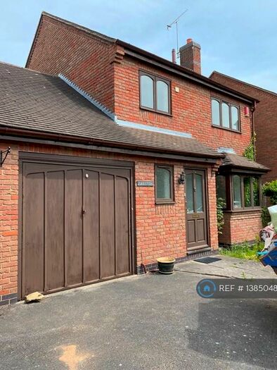3 Bedroom Detached House To Rent In Fulmar Close, Mickleover, Derby, DE3