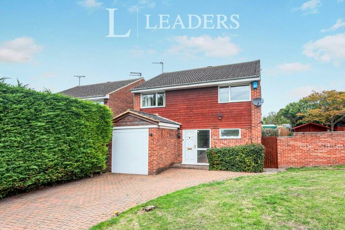4 Bedroom Detached House To Rent In Burleigh Piece, Buckingham, MK18
