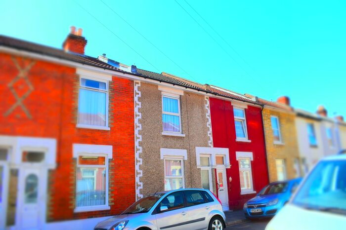 1 Bedroom Terraced House To Rent In Percy Road, Southsea, PO4
