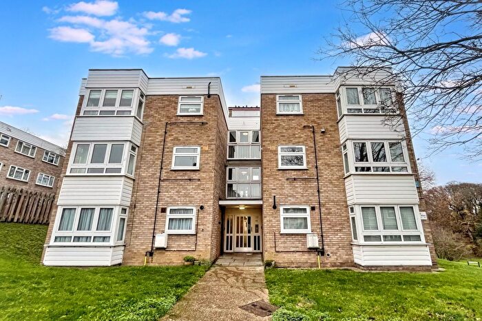 1 Bedroom Flat For Sale In Grove Road, Bexleyheath, DA7
