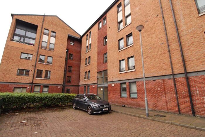 2 Bedroom Flat To Rent In Minerva Way, Glasgow, G3