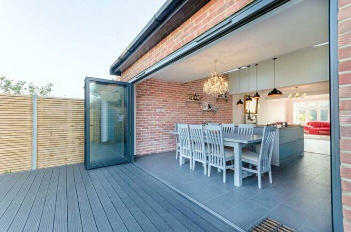 5 Bedroom House To Rent In Forest Rise, London, E17