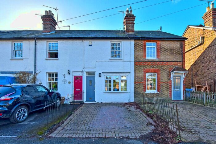 3 Bedroom Terraced House To Rent In Apsley Cottages, Lower Road, Cookham, Maidenhead, SL6