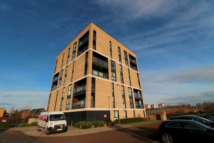 2 Bedroom Flat To Rent In Auckland Wynd, Glasgow, G40