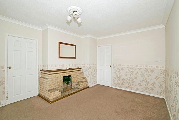 3 Bedroom Bungalow For Sale In Boscean Close, Troon, Camborne, Cornwall, TR14