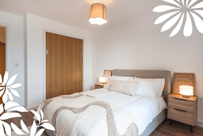 2 Bedroom Apartment To Rent In The Lansdowne, Hagley Road, Birmingham, B16