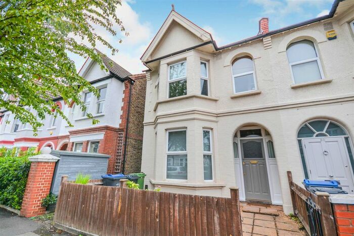 4 Bedroom Property To Rent In Sandringham Avenue, London, SW20