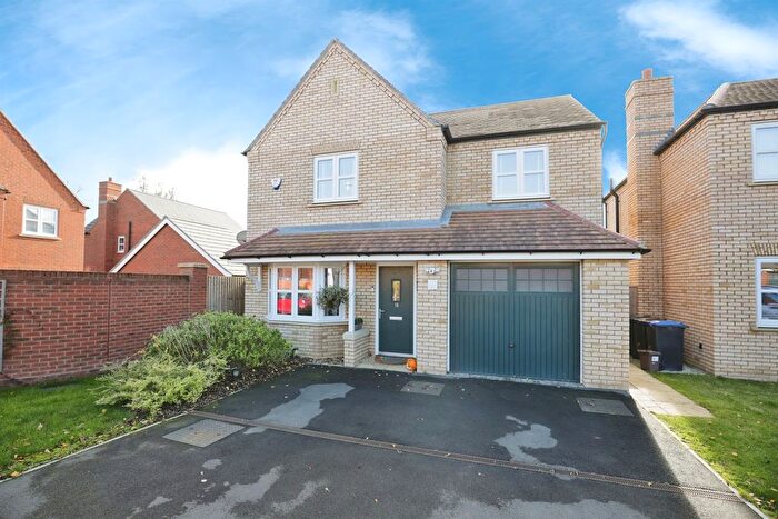4 Bedroom Detached House For Sale In James Close, Upton, Northampton, NN5
