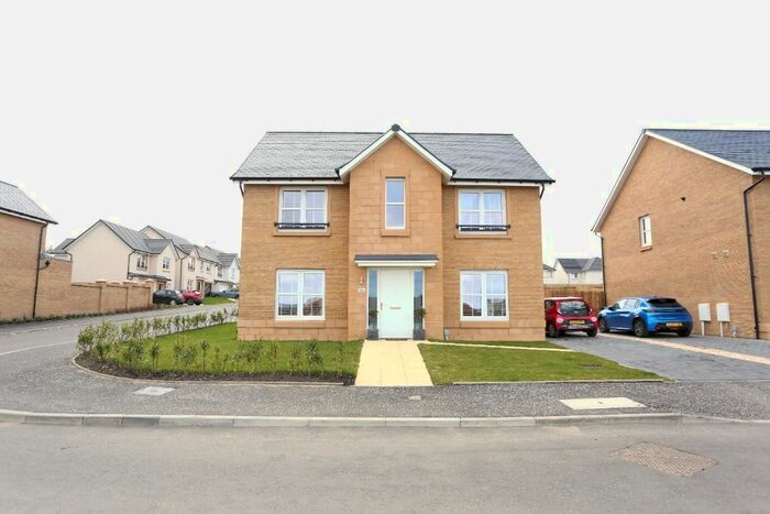 4 Bedroom Detached House To Rent In Shiel Hall Circle, Rosewell, Midlothian, EH24
