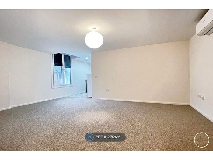 1 Bedroom Flat To Rent In Commercial Street, Hereford, HR1