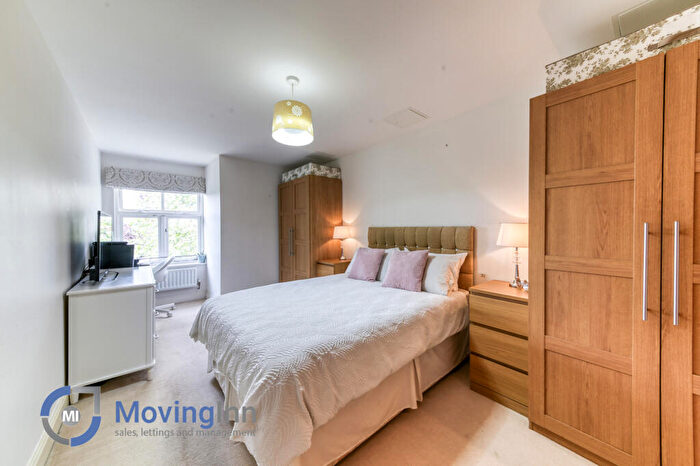 2 Bedroom Apartment For Sale In Ashman Court, Pampisford Road, South Croydon, Surrey, CR2