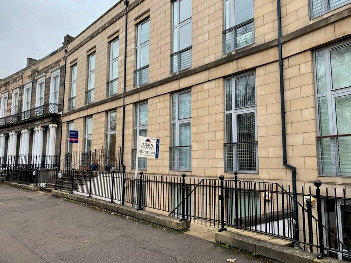 3 Bedroom Flat To Rent In Hopetoun Crescent, Broughton, Edinburgh, EH7