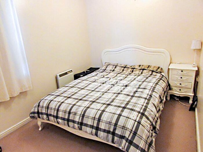 1 Bedroom Flat To Rent In Maplehurst Close, Bexley Park, DA2