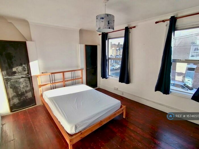 4 Bedroom Terraced House To Rent In Brocklehurst Street, London, SE14