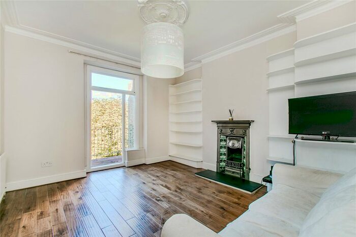 1 Bedroom Flat To Rent In Hammersmith Grove, London, W6