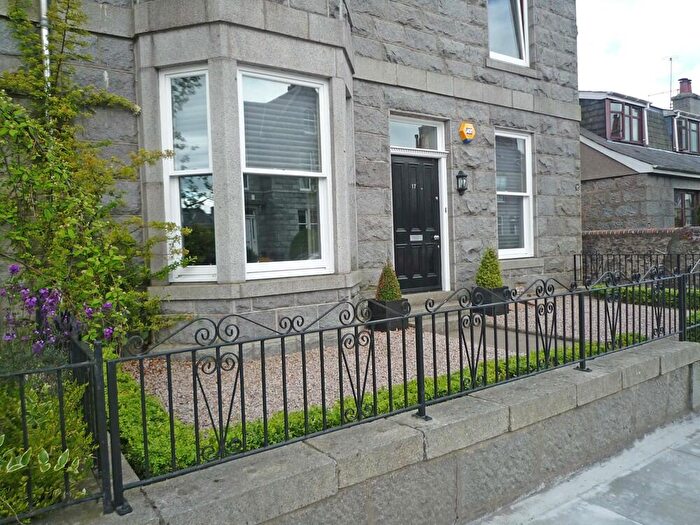 2 Bedroom Flat To Rent In Forbesfield Rd, Aberdeen, AB15