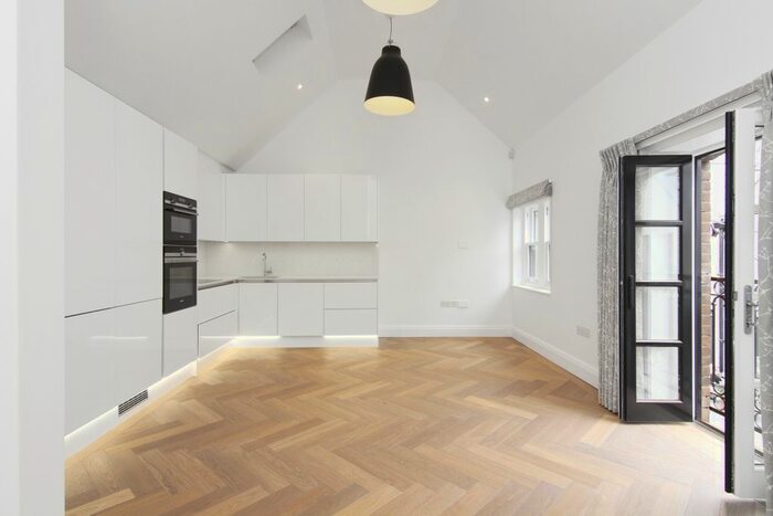 1 Bedroom Flat To Rent In Pavilion Road, London, SW1X