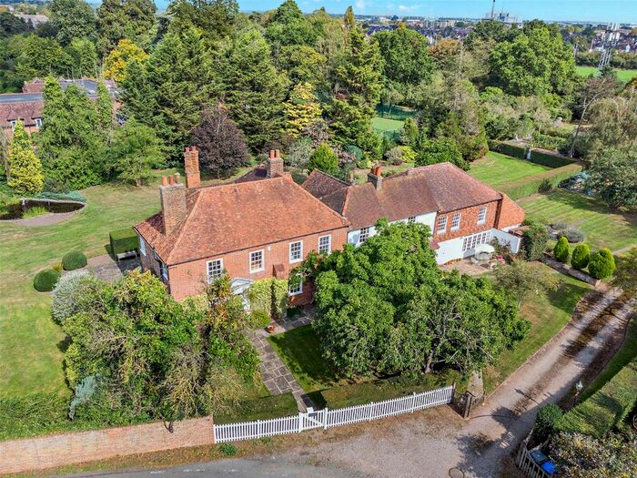 7 Bedroom Detached House For Sale In Huntercombe Lane South, Taplow, Maidenhead, Berkshire, SL6