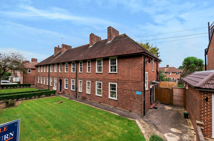 1 Bedroom Maisonette To Rent In Castlecombe Road, London, SE9