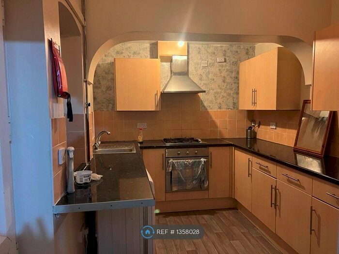 3 Bedroom Terraced House To Rent In Ombersley Road, Birmingham, B12