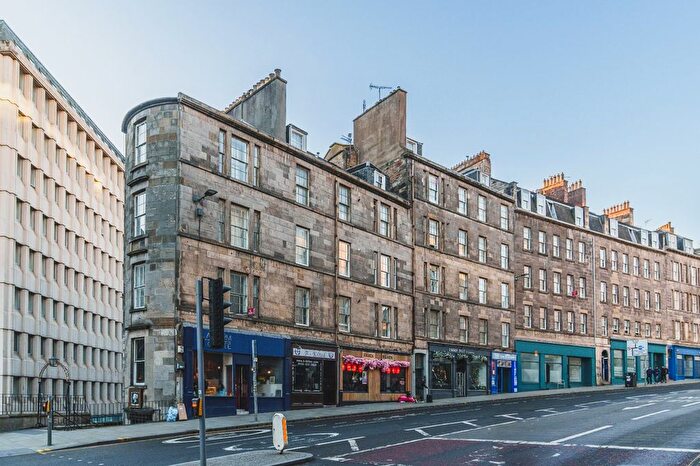 1 Bedroom Flat For Sale In / Leith Street, Edinburgh, EH1