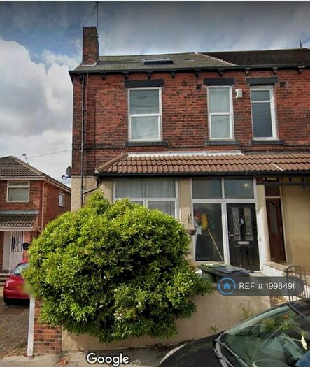 4 Bedroom Semi-Detached House To Rent In Nixon Avenue, Leeds, LS9