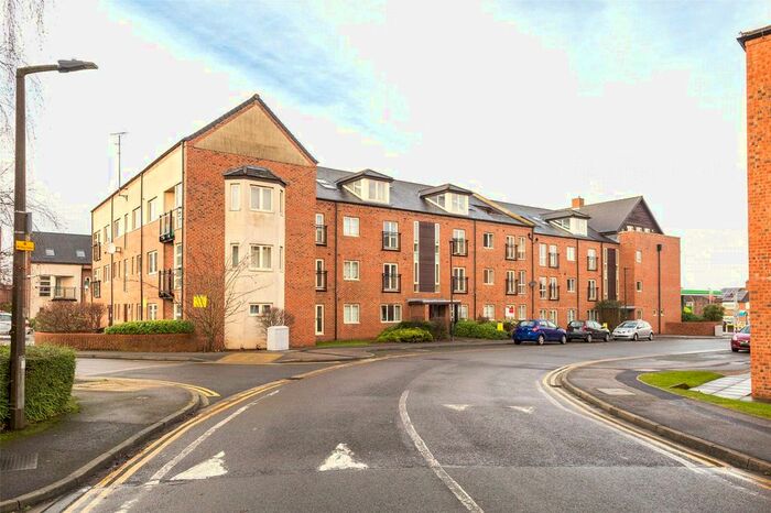 2 Bedroom Flat To Rent In Richmond House, Lawrence Square, York, YO10